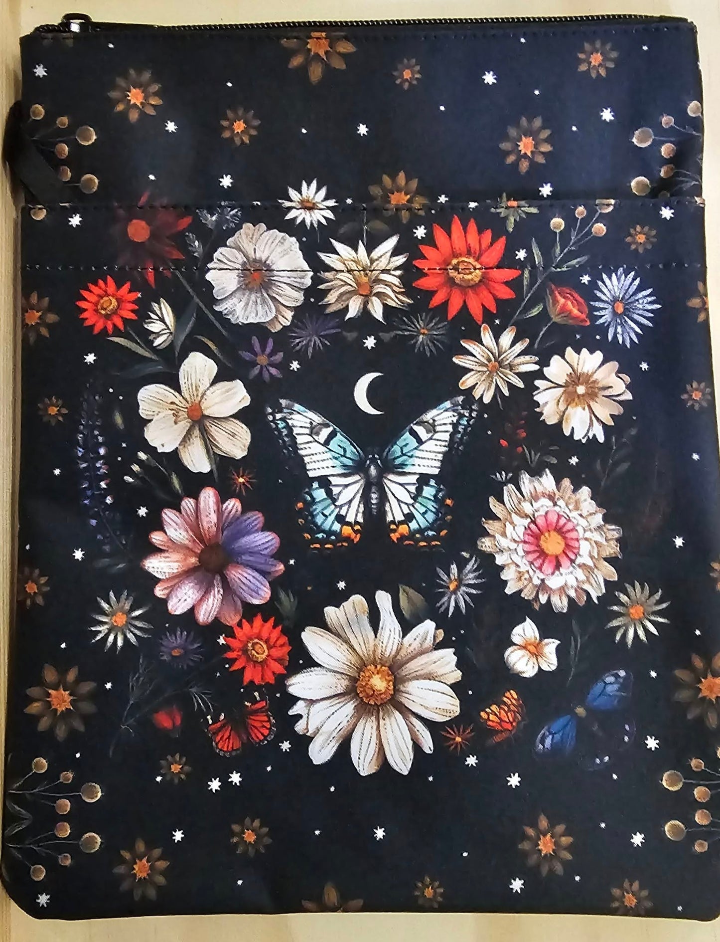 BOOK/TABLET SLEEVE
