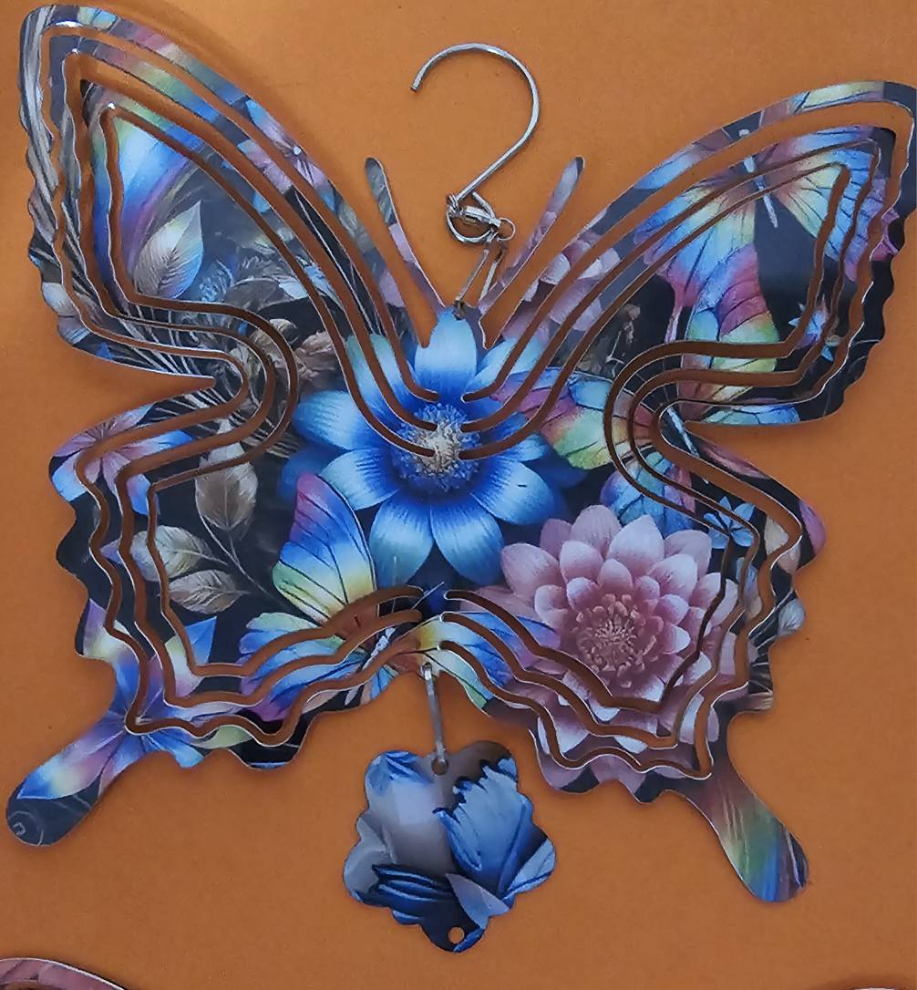 WIND SPINNER BUTTERFLY W/CHARM