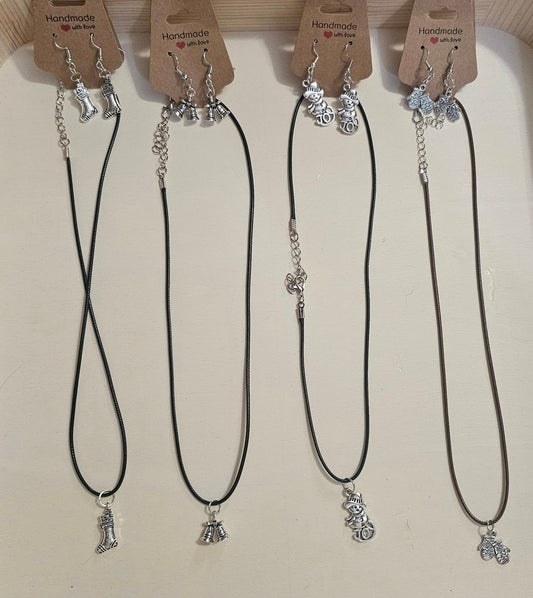 CHRISTMAS EARRING BUNDLES