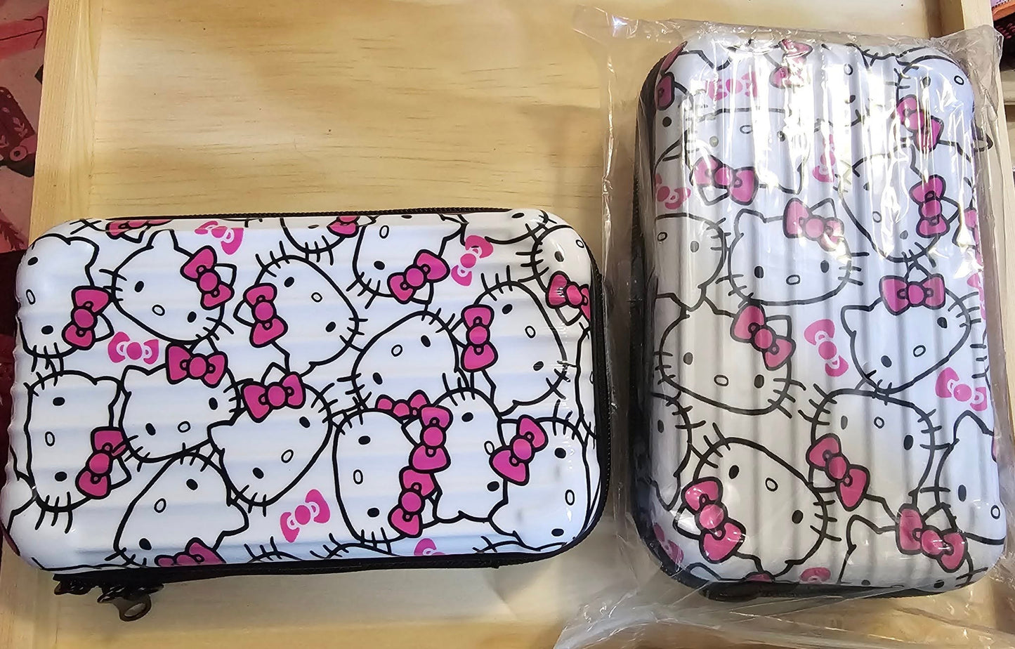 white kitty hard shell crossbody