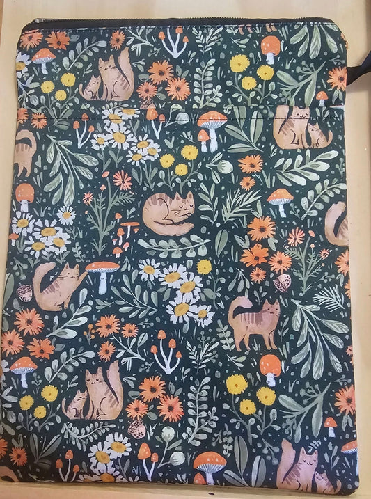 BOOK/TABLET SLEEVE