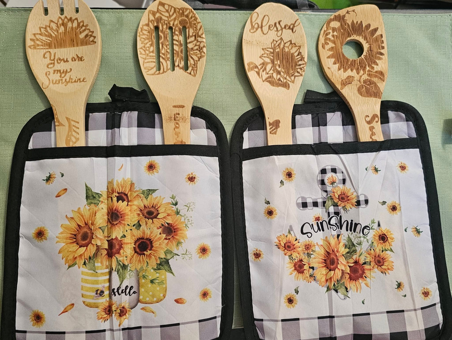 KITCHEN UTENSILS