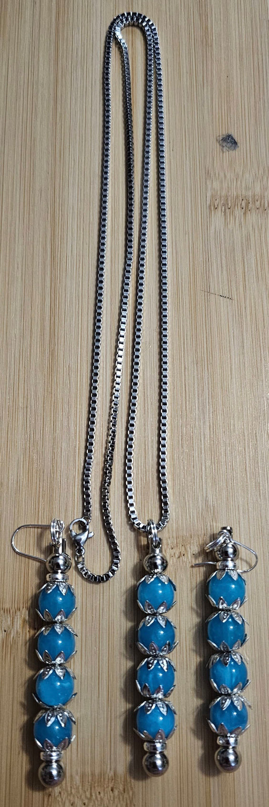 BLUE GLASS EARRINGS AND NECKLACE SET